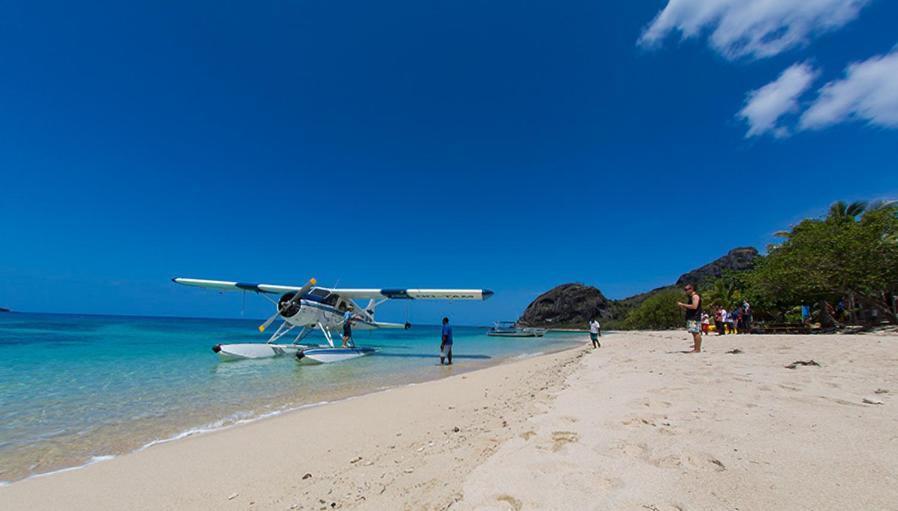 Barefoot Kuata Island Resort Exterior photo
